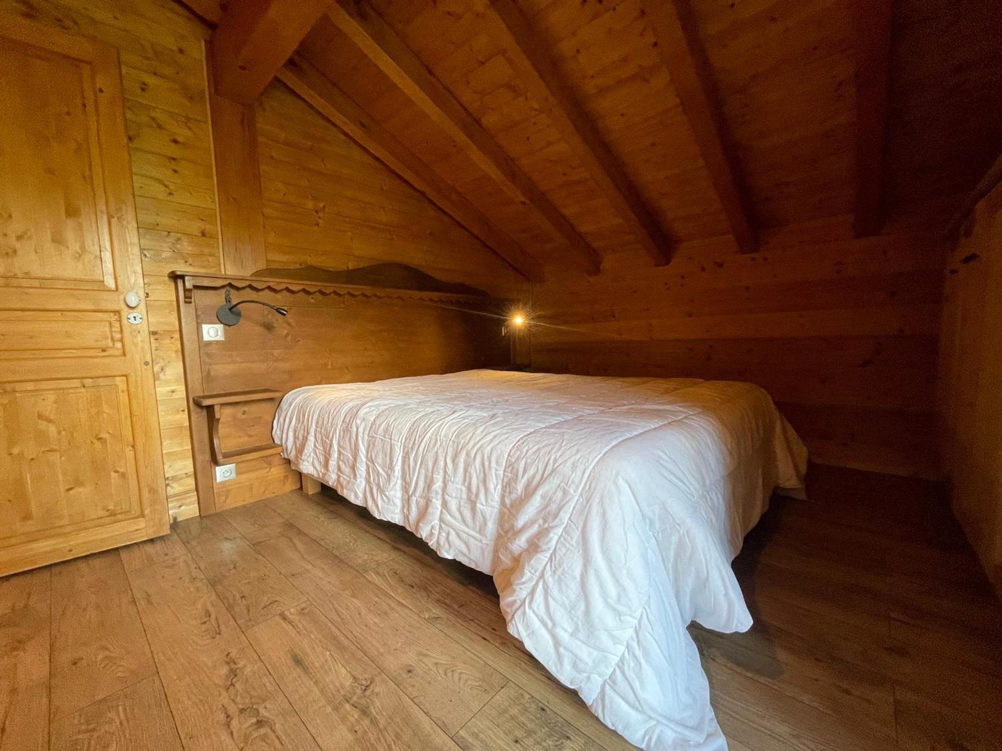 Chalet Savoyard Avec Jardin, Poele A Bois Et Wifi - Fr-1-624-11 Verchaix Exterior photo